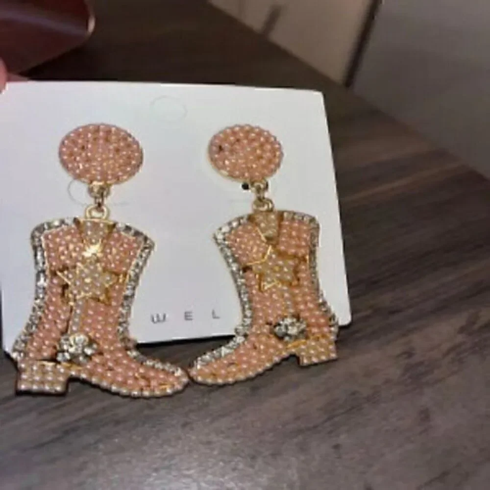 Cowgirl Boots Earrings Rice Beads Boots Shape Ear Jewelry For Women Girls - Picture 2 of 4